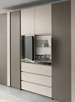 Armadio 6 ante battenti con vano porta tv e 3 cassetti disponibile in 2 misure con maniglia in alluminio verniciato