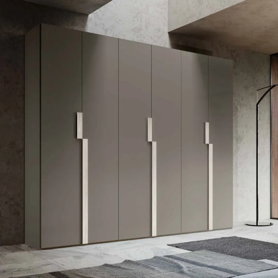 Armadio 6 ante battenti in Grigio Cenere con maniglie sfalsate disponibile in vari colori