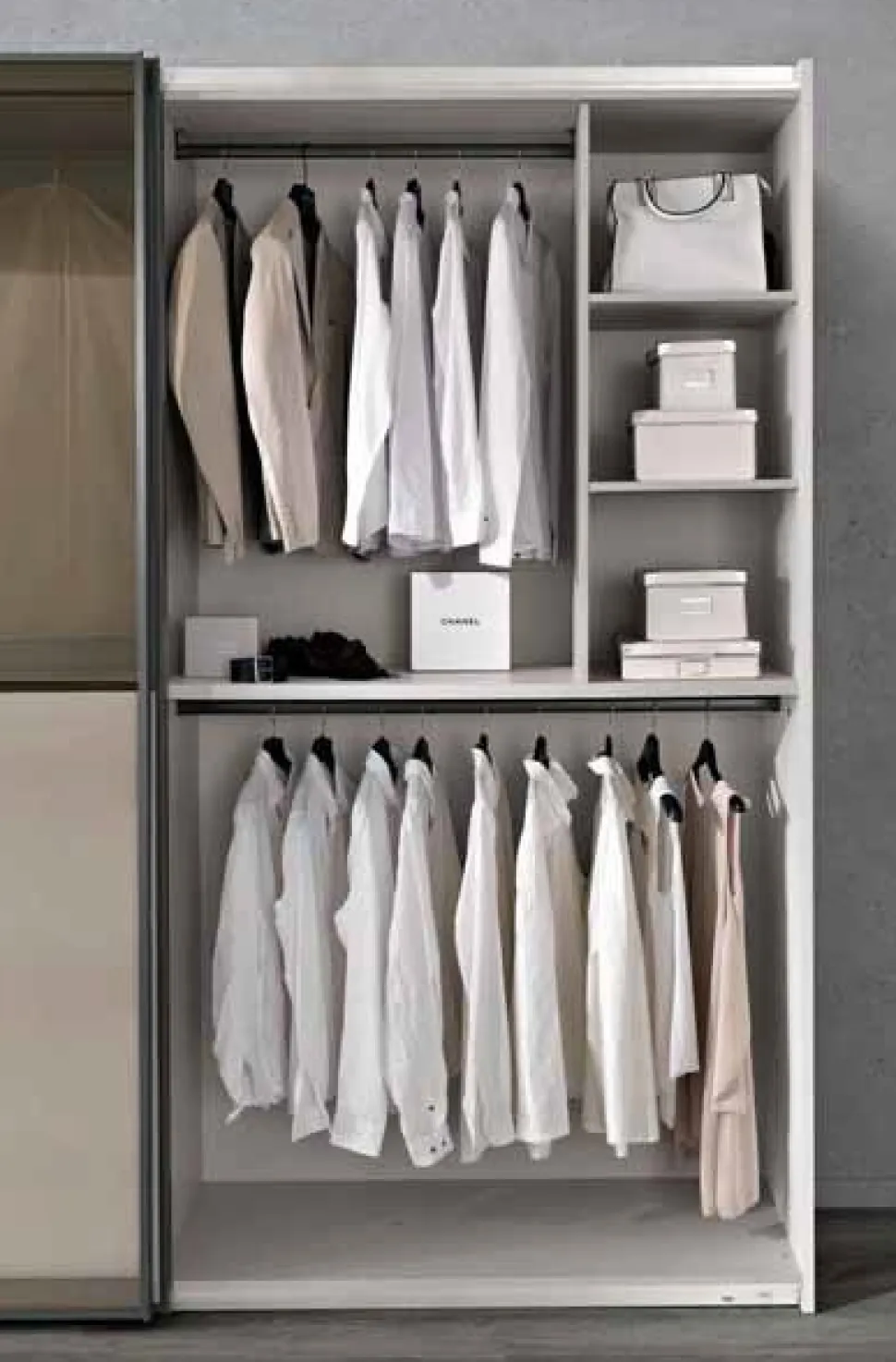 Armadio 2 ante scorrevoli Calce e inserti con vetro Ambra Gloss linea Domino