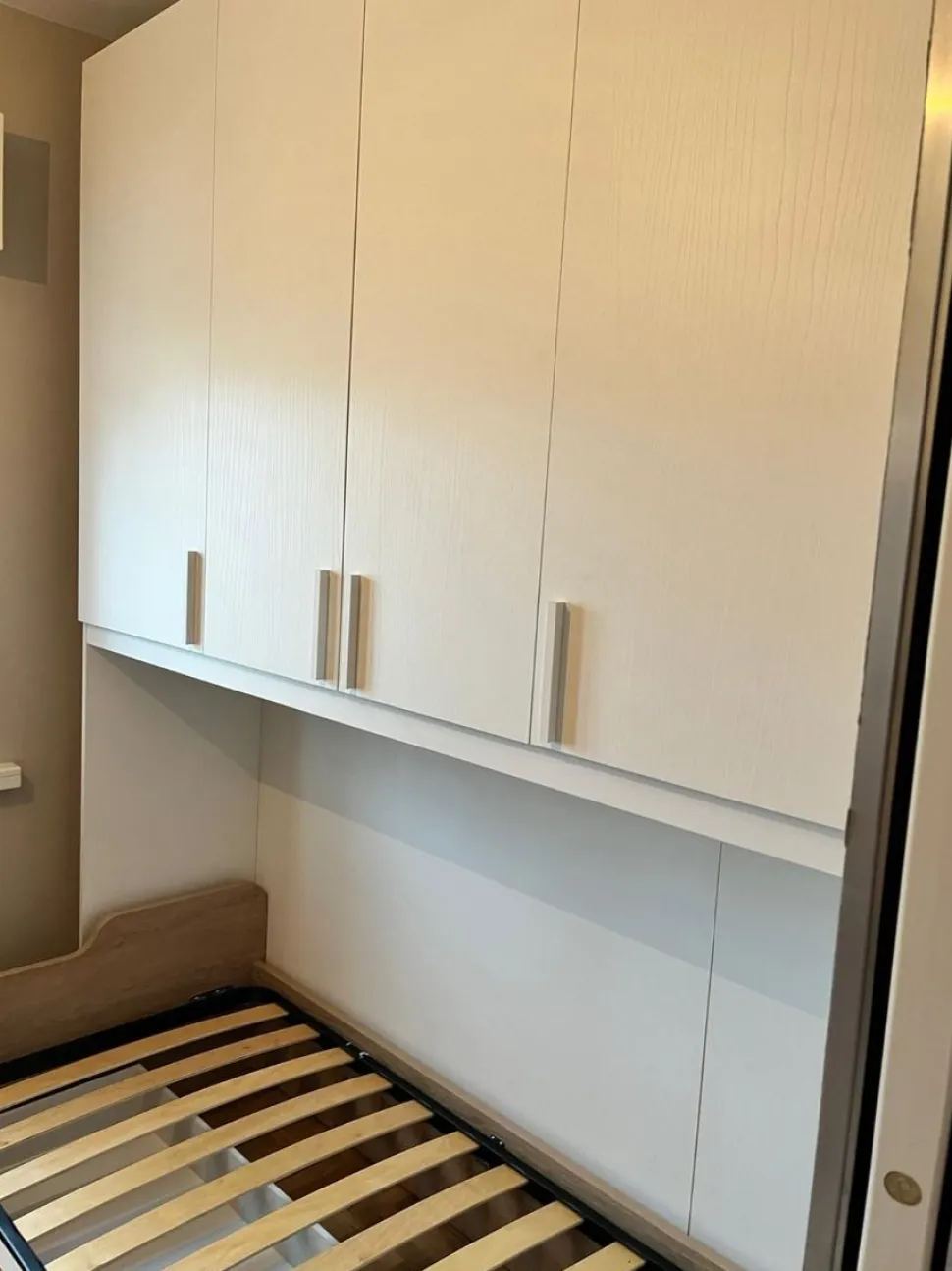 Armadio a Ponte modello Melissa 7 Ante e 4 Cassetti L 317 cm 15 colorazioni