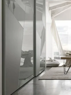Armadio componibile ante scorrevoli con inserti in vetro Kristal disponibile in varie misure e colori