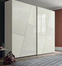 Armadio componibile ante scorrevoli con inserti in vetro Kristal disponibile in varie misure e colori