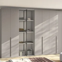 Armadio con 6 ante battenti e scaffalatura con telaio in alluminio Baltimora disponibile in 20 colori