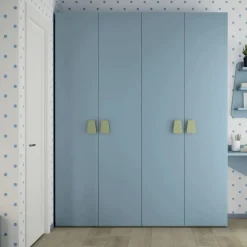 Armadio Linus 4 ante battenti linea Volo disponibile in 2 misure e vari colori