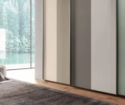 Armadio moderno 3 ante scorrevoli Multicolor disponibile in vari colori