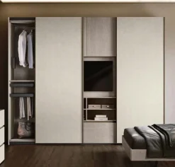 Armadio moderno 2 ante scorrevoli con vano TV girevole e 1 cassetto Rovere Gessato e Bianco Spatolato disponibile in vari colori