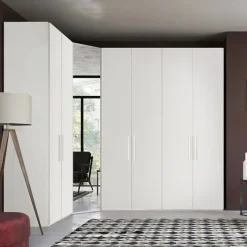 Armadio moderno con angolo a specchio finitura Bianco Opaco con 7 ante battenti disponibile in 2 misure e vari colori