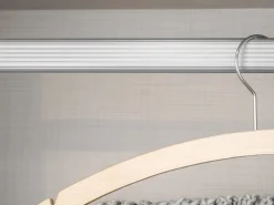 Aste per armadi con staffe, Alluminio e Zama, Anodizzato opaco disponibile in 3 misure