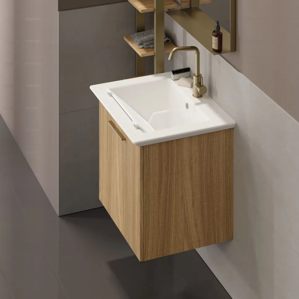 Bagno monoblocco sospeso un anta con lavabo in ceramica con doppia profondità
