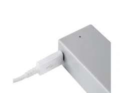 Barra Appendiabiti per armadi con luce LED Castor, batteria estraibile e sensore di movimento,in Tecnoplastica e alluminio