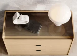 Cassettiera con top in vetro Fumè 3 cassetti retrofinita Moira disponibile in vari colori