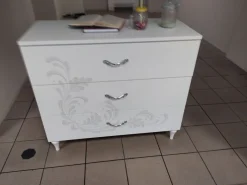 Cassettiera moderna Bianco frassino a tre cassetti serigrafati Noemi linea Essenza