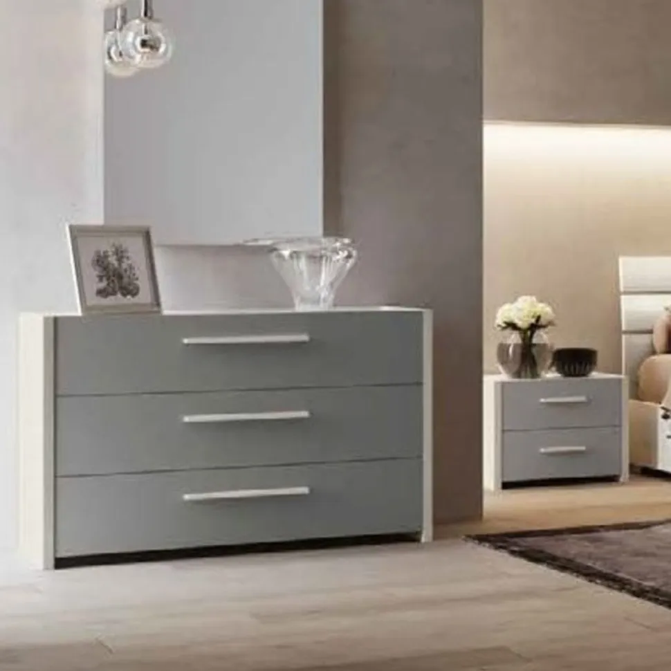 Cassettiera moderna 3 cassetti con maniglia in MDF rivestito Erika disponibile in vari colori