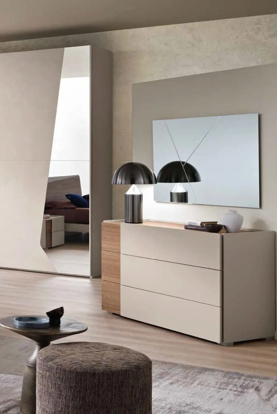 Cassettiera moderna 3 cassetti con maniglia e inserto laterale disponibile in vari colori Klass linea Domino