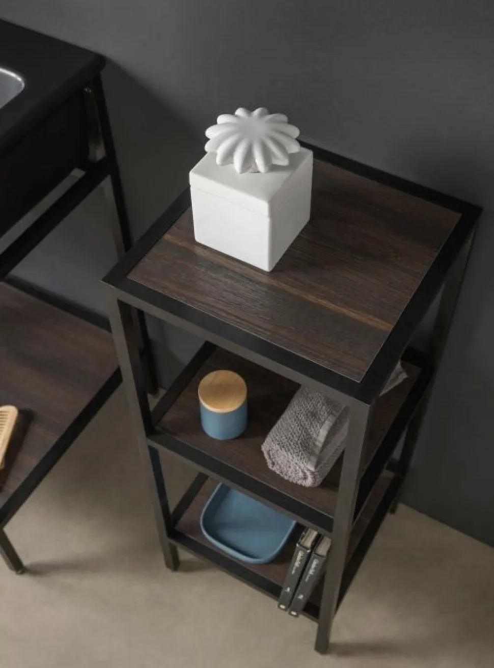 Colonna bagno in alluminio scatolato 20x20 disponibile in vari colori e 2 misure