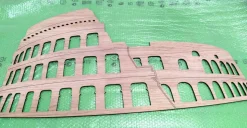 Colosseo Roma - quadro in legno mdf chiaro larghezza 1,1 metri