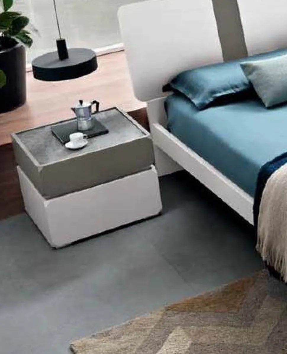Comodino 2 cassetti Fergus linea Domino disponibile in vari colori e 2 misure