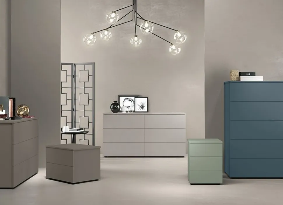 Comodino 3 cassetti senza maniglie Ego disponibile in vari colori