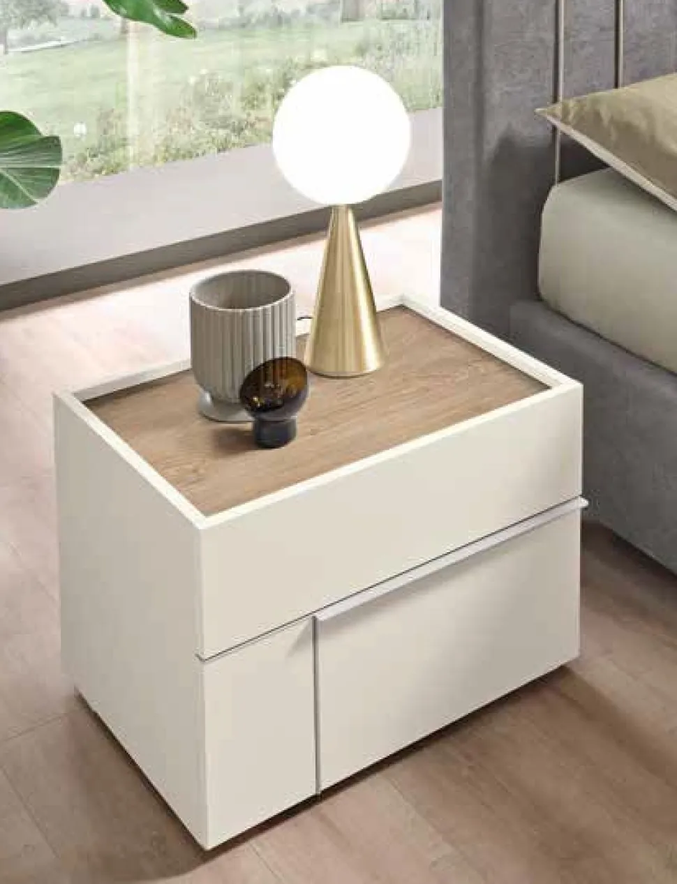 Comodino moderno 2 cassetti con maniglia ergonomica disponibile in vari colori Morgan linea Domino