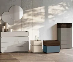 Comodino moderno 2 cassetti senza maniglie Idea disponibile in 2 misure e vari colori