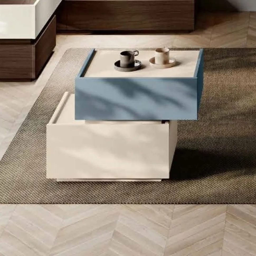 Comodino moderno 2 cassetti sfalsati senza maniglie Idea disponibile in vari colori