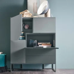 Credenza 4 ante e 2 cassetti con piedi in metallo Remix linea Nais disponibile in vari colori
