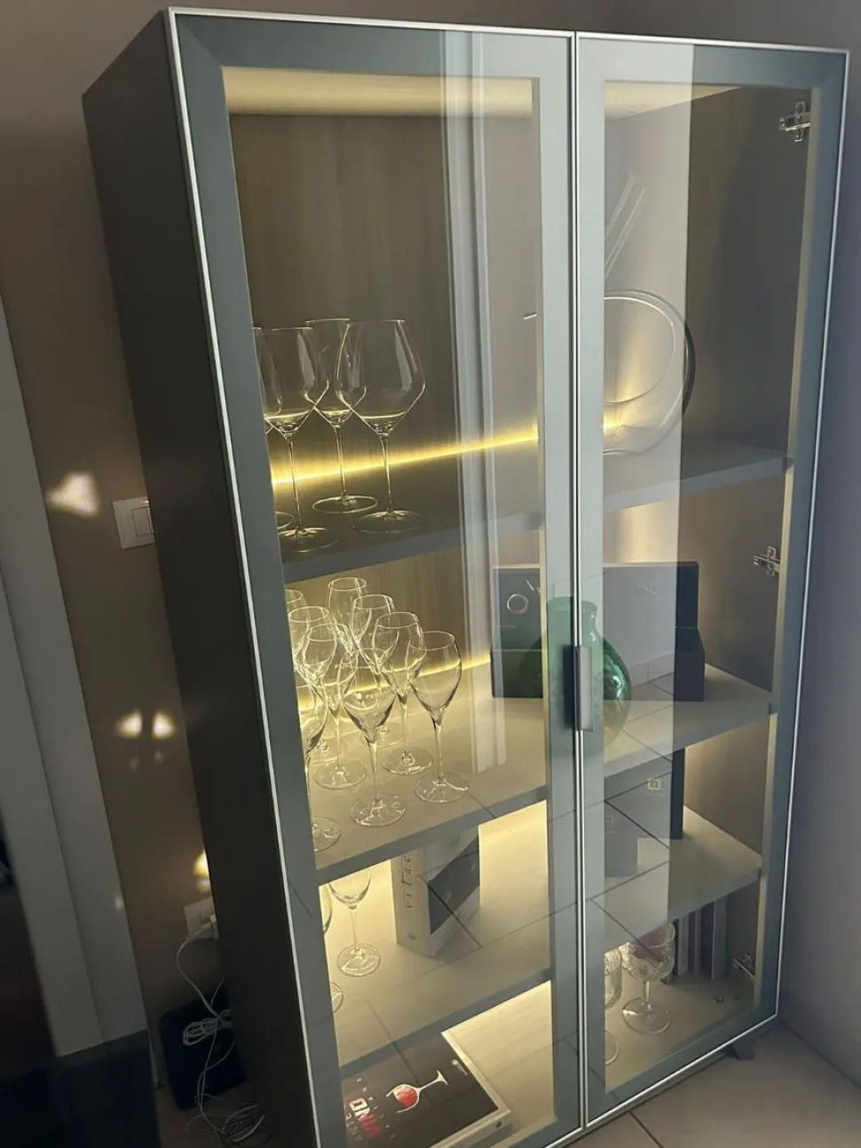 Credenza 2 ante in vetro larghezza 90cm in 3 altezze