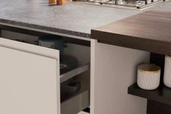 Cucina Moderna Flux Motus lineare con isola personalizzabile