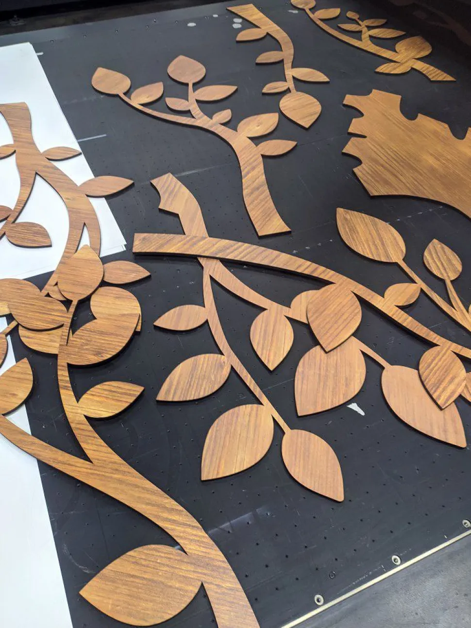 Decorazione in legno albero della vita, legno scuro in legno MDF, altezza 1,7 metri