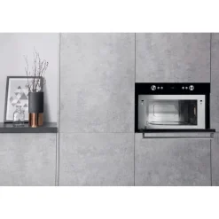 Forno a microonde ad incasso Hotpoint MD764IXHA