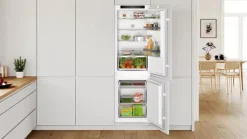 Frigorifero combinato da incasso Bosch KIV86VSE0