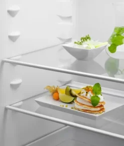 Frigorifero combinato da incasso Electrolux KNT2FF18T