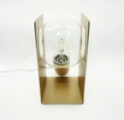 Lampada da Tavolo Moderna Altair in Metallo e Pelle - Design Leonardo Criolani