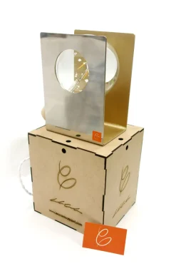 Lampada da Tavolo Moderna Altair in Metallo e Pelle - Design Leonardo Criolani