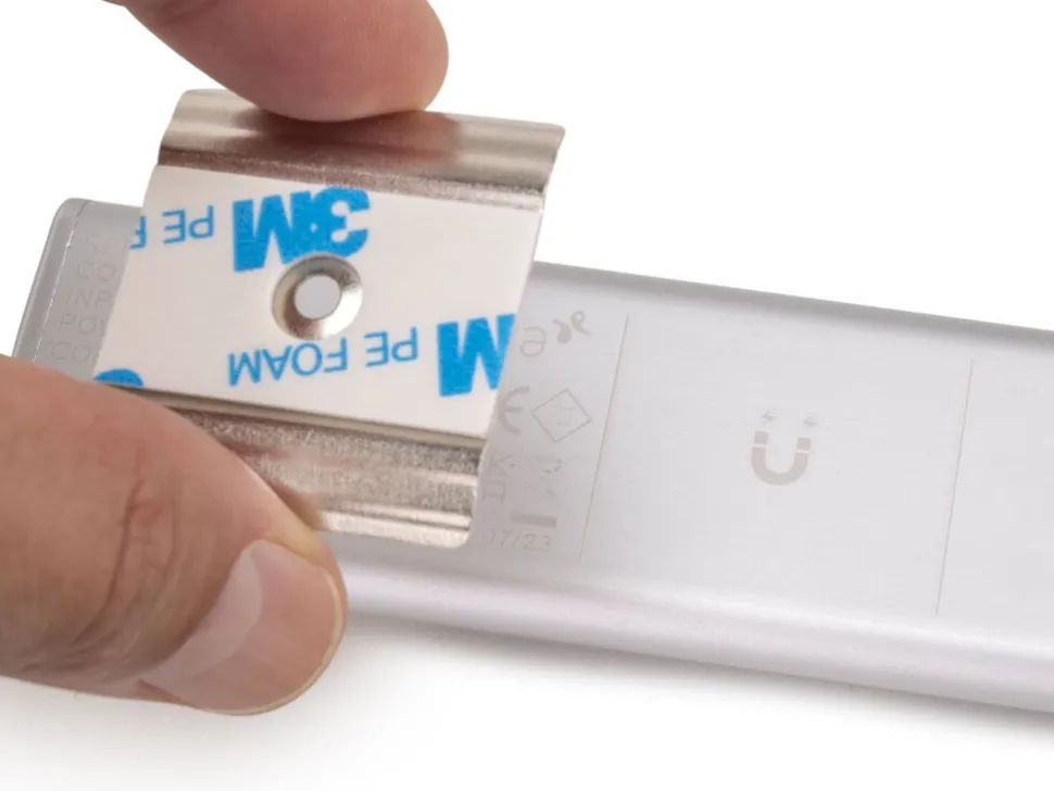 Lampada LED ricaricabile con USB Kaus con sensore di movimento disponibile in 3 misure
