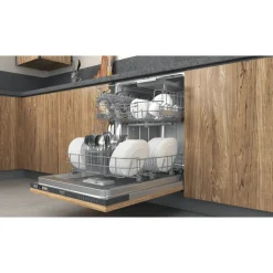 Lavastoviglie Hotpoint HI5010C a scomparsa Totale 13 coperti