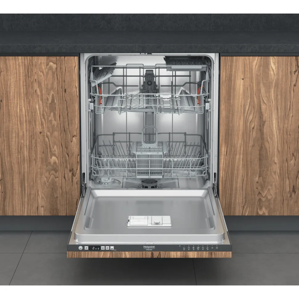 Lavastoviglie Hotpoint HI5010C a scomparsa Totale 13 coperti
