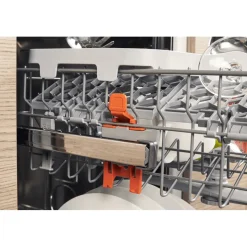 Lavastoviglie Hotpoint HISIC3M19C a scomparsa Totale 10 coperti