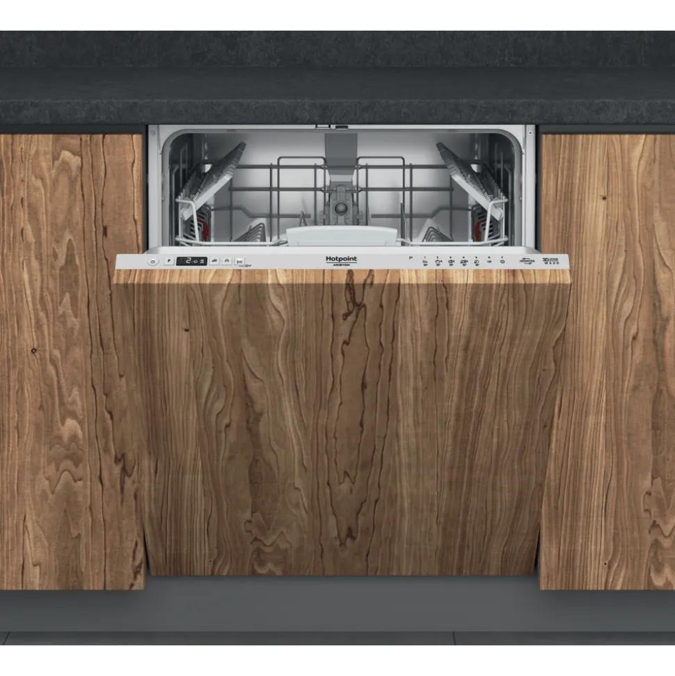 Lavastoviglie Hotpoint HI5030W a scomparsa Totale 14 coperti