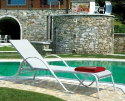 Lettino Prendisole Arrecife in Alluminio Bianco Opaco e Textilene Avorio