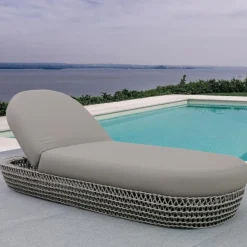 Lettino prendisole Couch disponibile in 2 colori