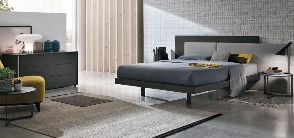 Letto con testiera imbottita matrimoniale Iago disponibile in 2 misure e vari colori