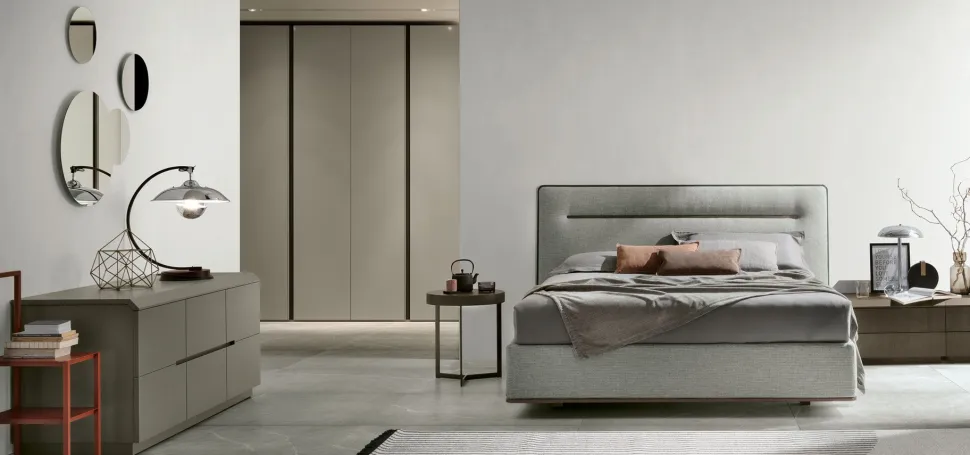 Letto imbottito in tessuto matrimoniale Task disponibile in vari colori