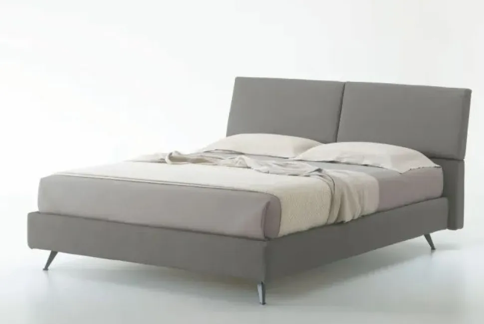 Letto in tessuto imbottito matrimoniale con testiera reclinabile disponibile in 2 misure e vari colori