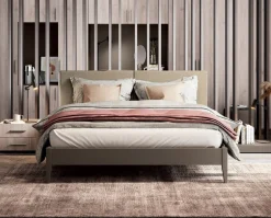 Letto matrimoniale con alloggiamento posteriore e testiera imbottita modello Sveva linea Lotto