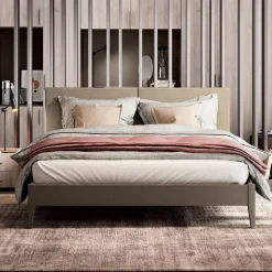 Letto matrimoniale con alloggiamento posteriore e testiera imbottita modello Sveva linea Lotto