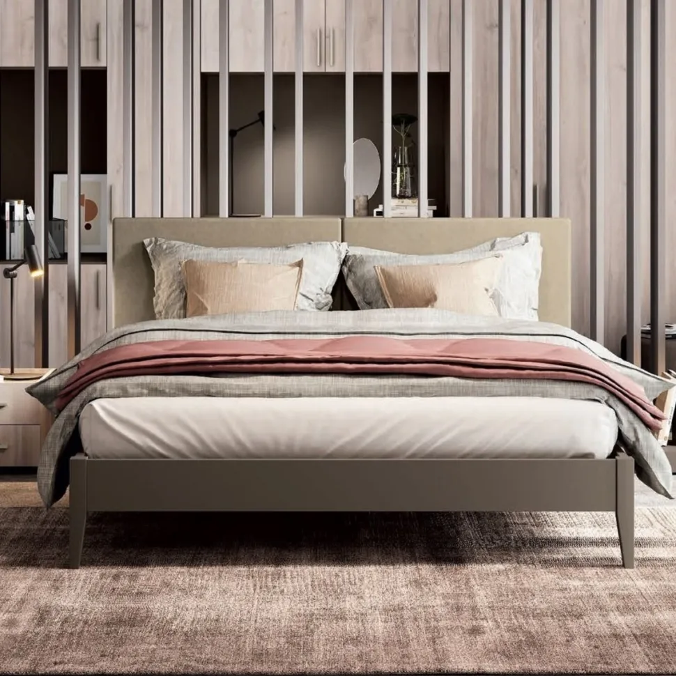 Letto matrimoniale con alloggiamento posteriore e testiera imbottita modello Sveva linea Lotto