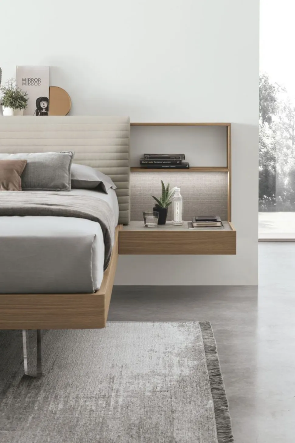 Letto matrimoniale con comodini integrati Yumi disponibile in 2 misure e vari colori