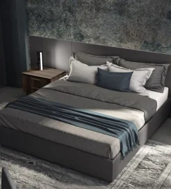 Letto matrimoniale imbottito in tessuto modello Conte linea Lotto