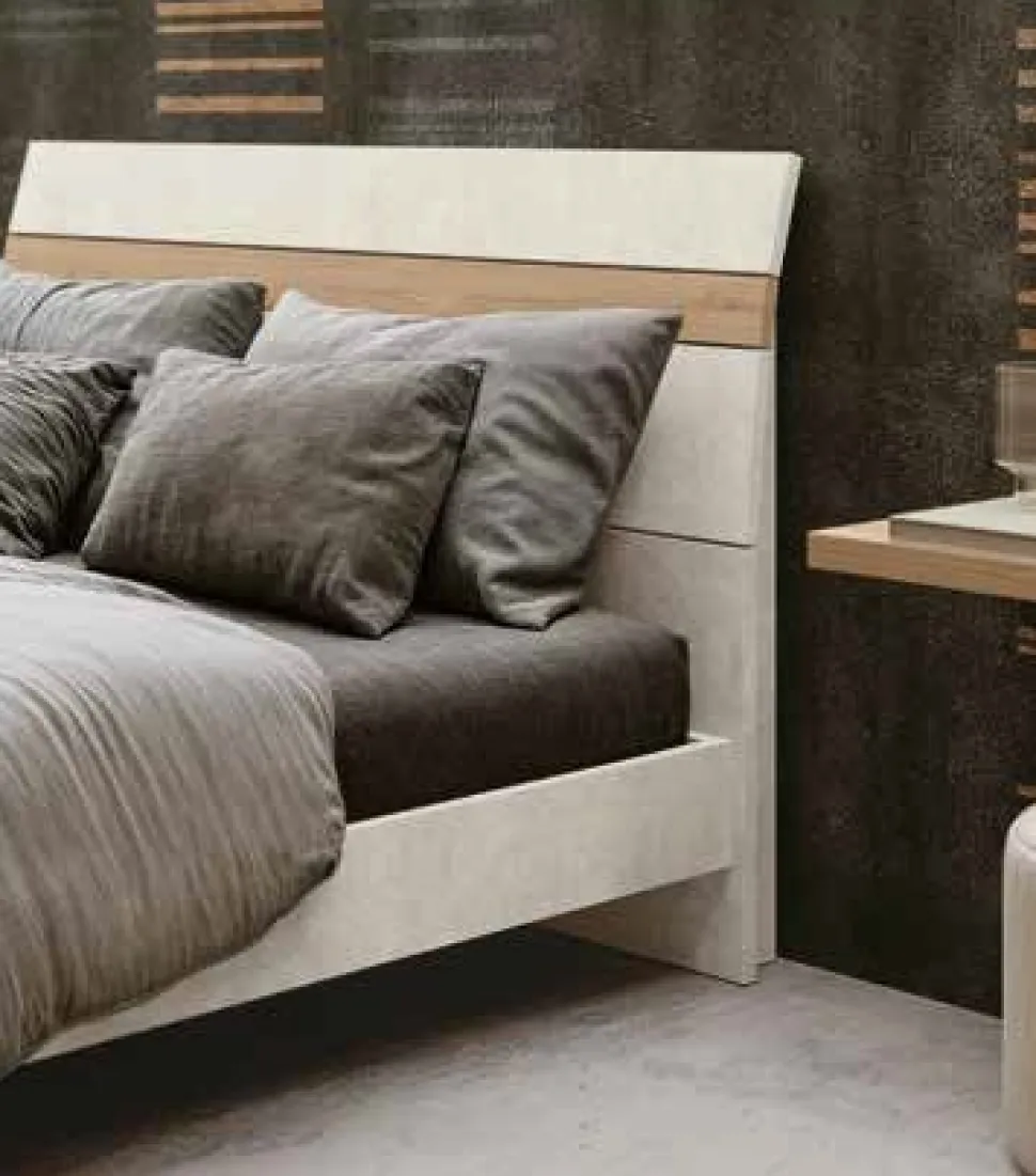Letto matrimoniale moderno con testiera curva e inserto in vari colori